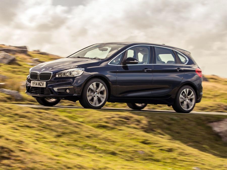  BMW 225i Active Tourer Luxury Line 2014 года  (UK) (фото 9 из 22)
